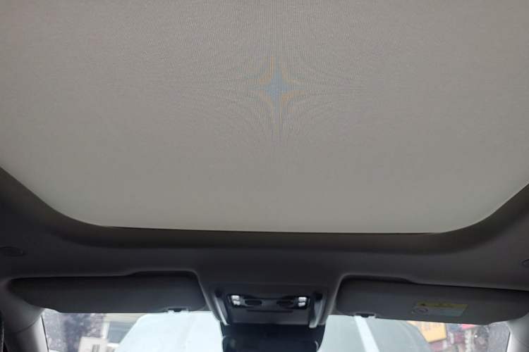 Used Formula Leopard Titanium 3 2025 501 km Range Rear-Wheel Drive Intelligent Driving Max Edition Headliner