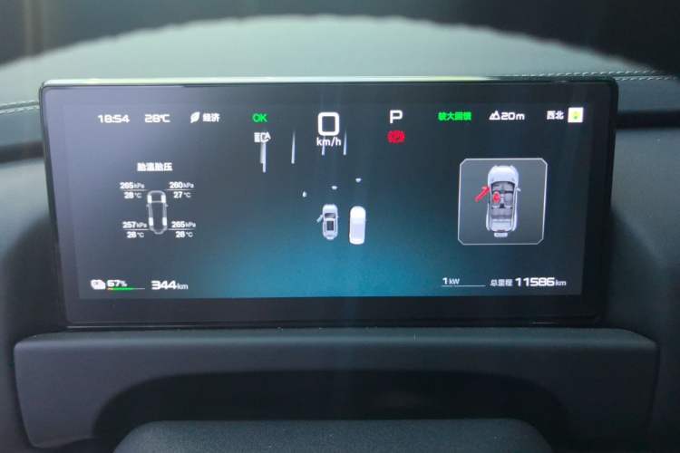 Used Formula Leopard Titanium 3 2025 501KM All-Wheel Drive Intelligent Driving Ultra Version Instrument Cluster