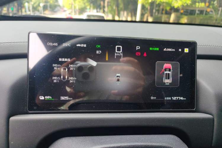 Used Formula Leopard Titanium 3 2025 501 km Range Rear-Wheel Drive Intelligent Driving Max Edition Instrument Cluster