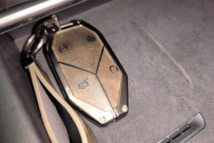Used Formula Leopard Titanium 3 2025 501 km All-Wheel Drive Intelligent Driving Max Edition Interior 1