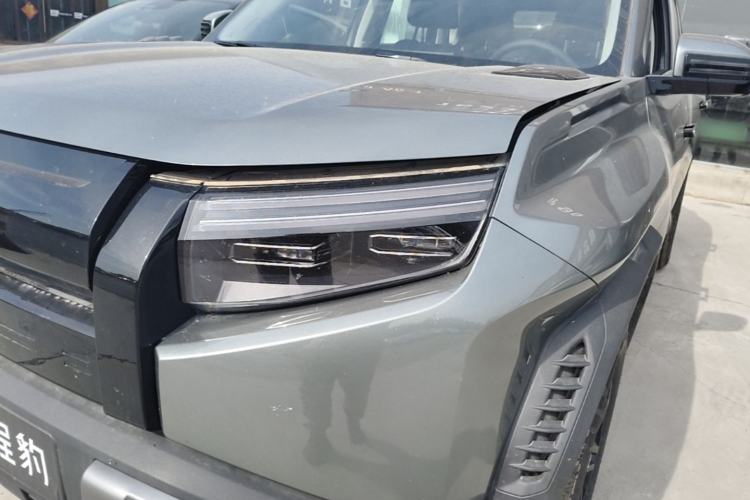Used Formula Leopard Titanium 3 2025 501 km Range Rear-Wheel Drive Intelligent Driving Pro Version Left Front Headlight