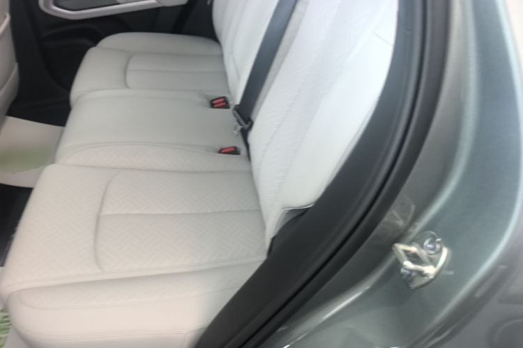 Used Formula Leopard Titanium 3 2025 501 km Range Rear-Wheel Drive Intelligent Driving Max Edition Left Rear Seat