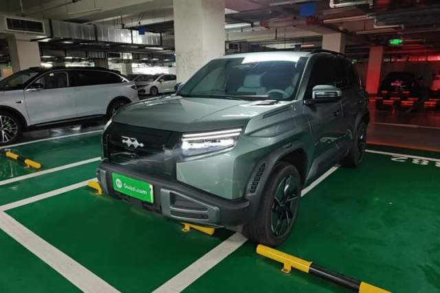 Used Formula Leopard Titanium 3 2025 501KM All-Wheel Drive Intelligent Driving Ultra Version