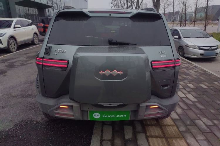 Used Formula Leopard Titanium 3 2025 501KM All-Wheel Drive Intelligent Driving Ultra Version Rear