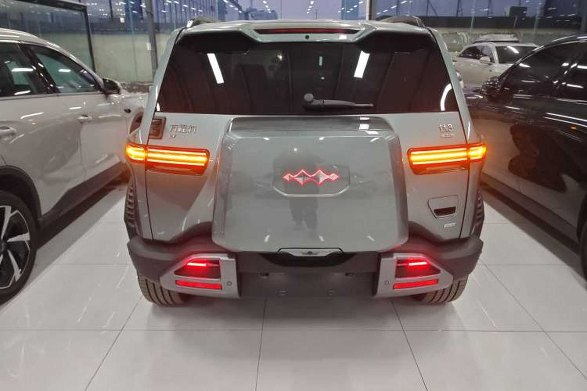 Used Formula Leopard Titanium 3 2025 501 km All-Wheel Drive Intelligent Driving Max Edition Rear
