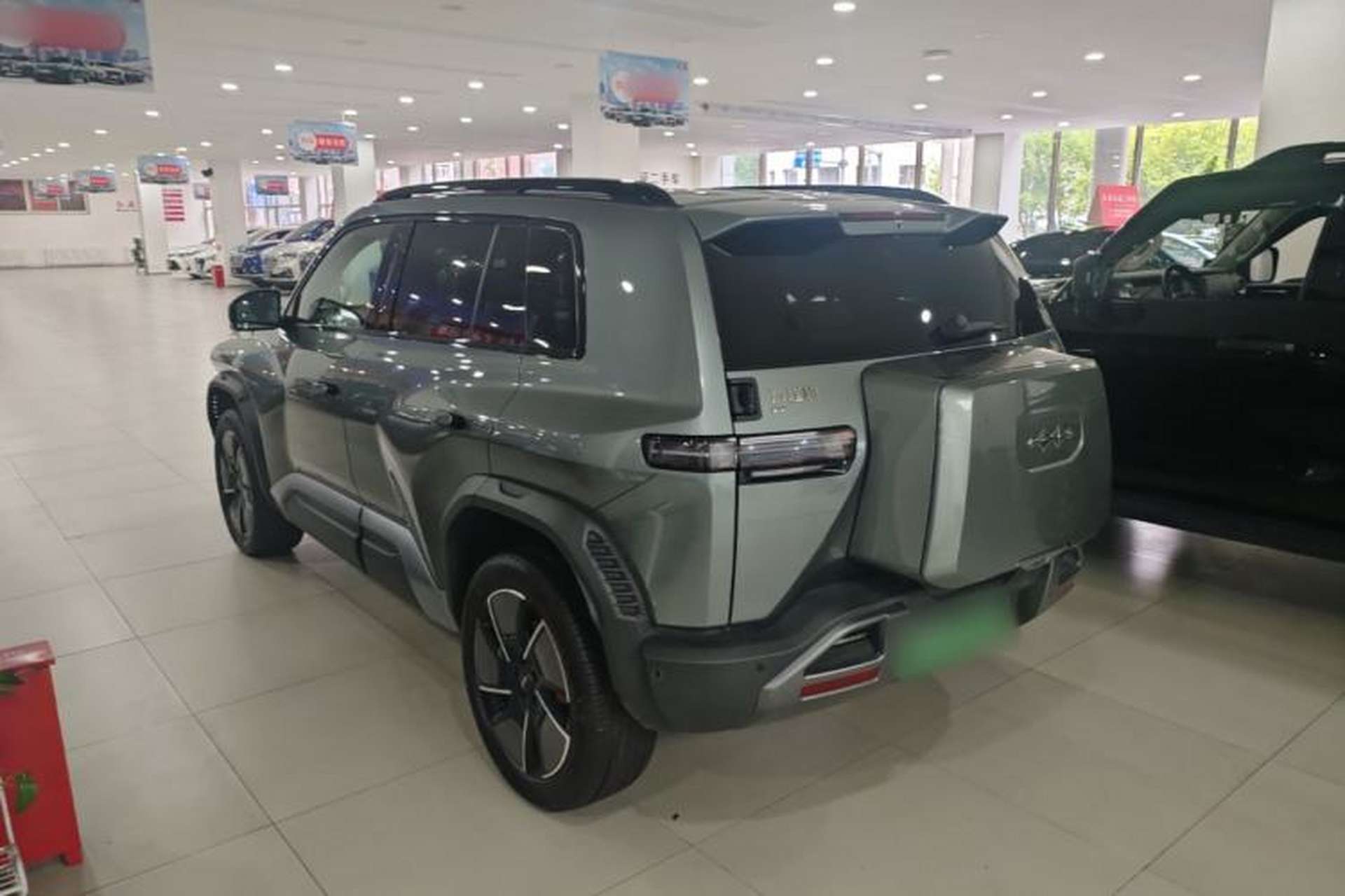 Used Formula Leopard Titanium 3 2025 501KM All-Wheel Drive Intelligent Driving Ultra Version Rear Left 45 Deg