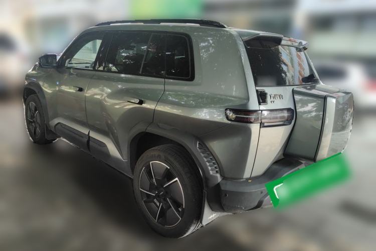 Used Formula Leopard Titanium 3 2025 501KM All-Wheel Drive Intelligent Driving Ultra Version Rear Left 45 Deg