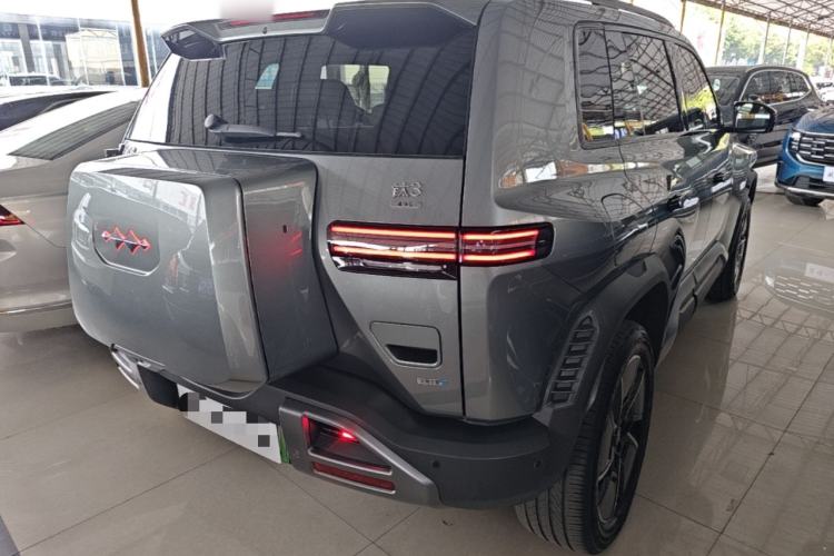 Used Formula Leopard Titanium 3 2025 501KM All-Wheel Drive Intelligent Driving Ultra Version Rear Right 45 Deg