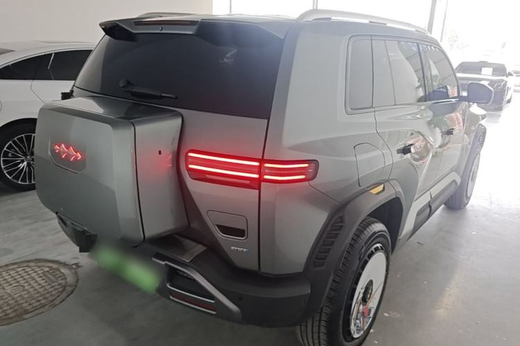 Used Formula Leopard Titanium 3 2025 501 km Range Rear-Wheel Drive Intelligent Driving Max Edition Rear Right 45 Deg