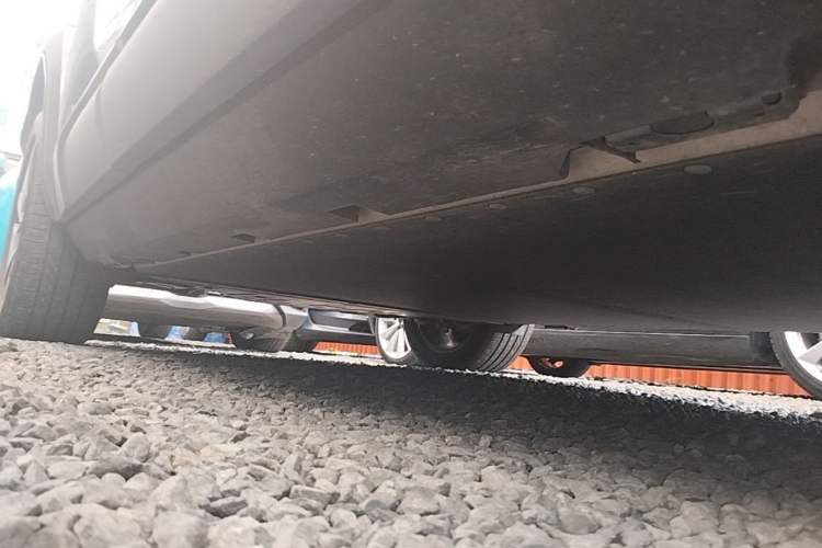 Used Formula Leopard Titanium 3 2025 501 km All-Wheel Drive Intelligent Driving Max Edition Right Side Sill