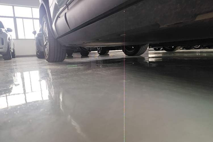 Used Formula Leopard Titanium 3 2025 501KM All-Wheel Drive Intelligent Driving Ultra Version Right Side Sill