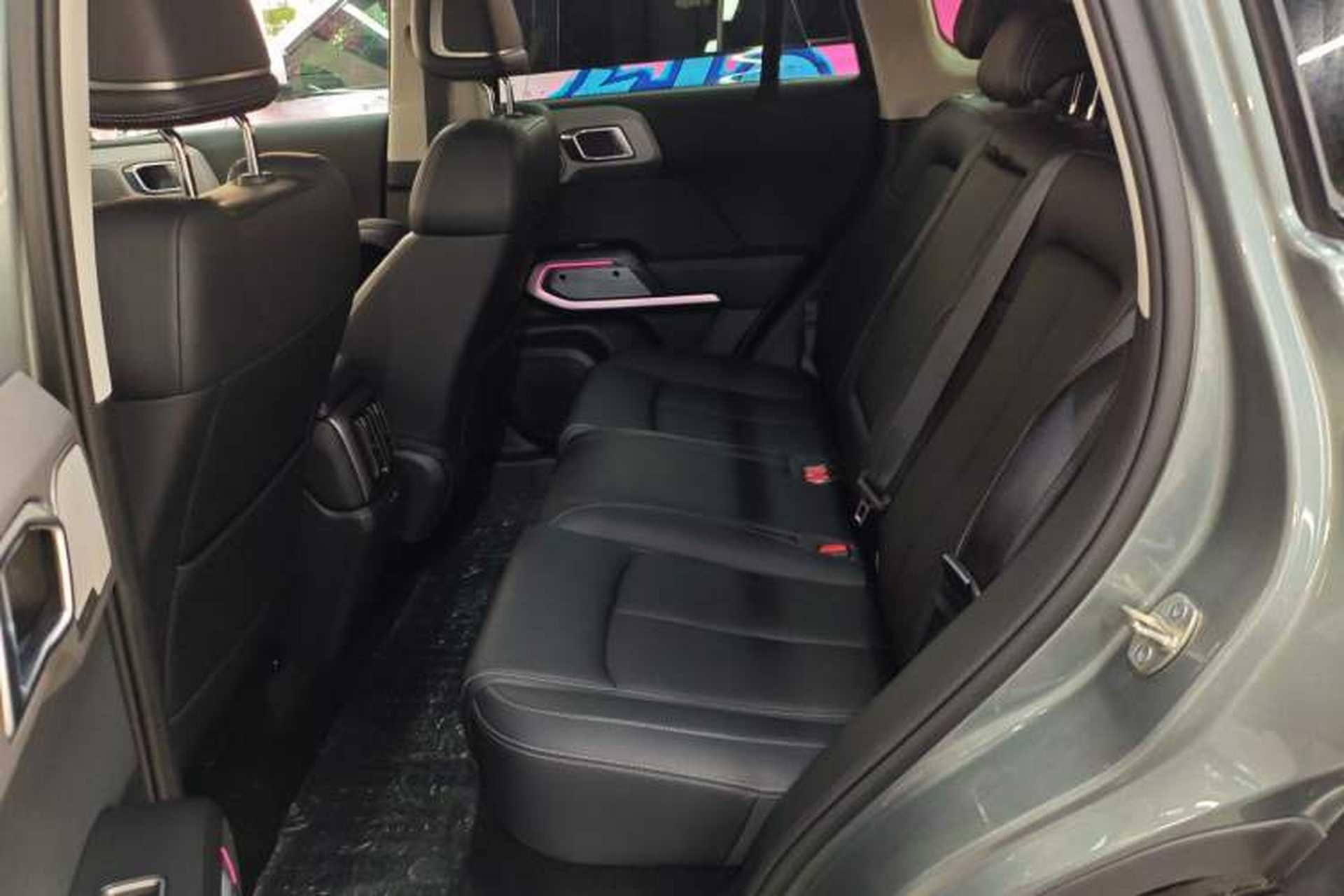 Used Formula Leopard Titanium 3 2025 501 km Four-Wheel Drive Drone Edition Left Rear Seat