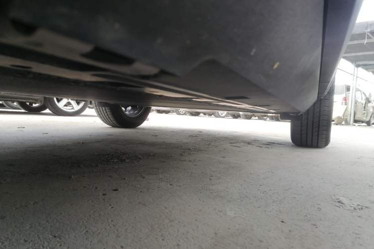 Used Formula Leopard Titanium 3 2025 Model 501KM Rear-Drive Ultra Version Left Side Sill
