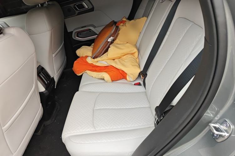 Used Formula Leopard Titanium 3 2025 501 km All-Wheel Drive Intelligent Driving Max Edition Left Rear Seat