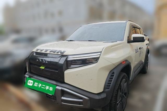 Used Formula Leopard Titanium 3 2025 501KM All-Wheel Drive Intelligent Driving Ultra Version