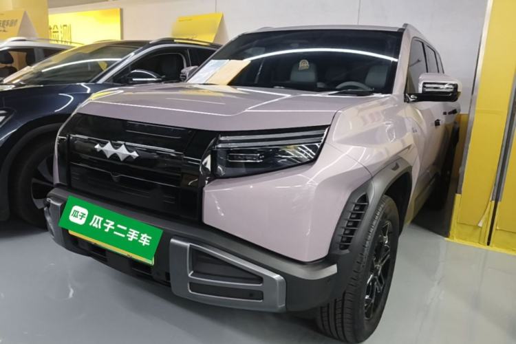 Formula Leopard Titanium 3 2025 501 km Range Rear-Wheel Drive Intelligent Driving Max Edition