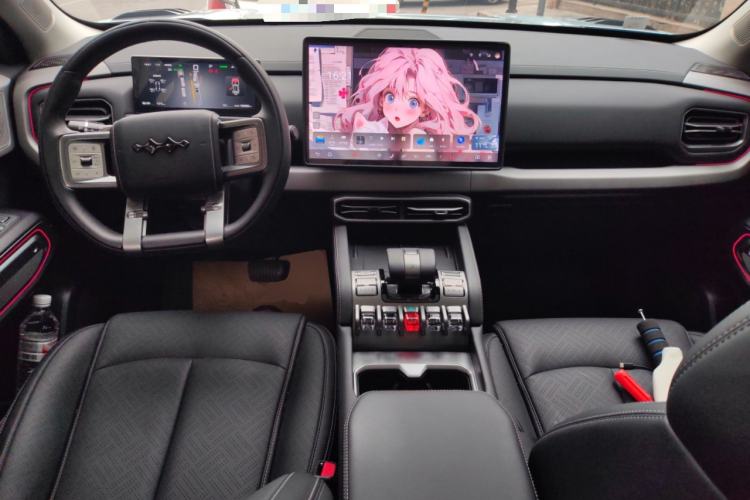 Used Formula Leopard Titanium 3 2025 501 km All-Wheel Drive Intelligent Driving Max Edition Center Console
