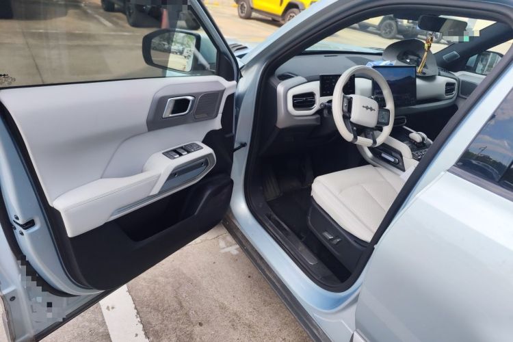 Used Formula Leopard Titanium 3 2025 501KM All-Wheel Drive Intelligent Driving Ultra Version Driver Seat