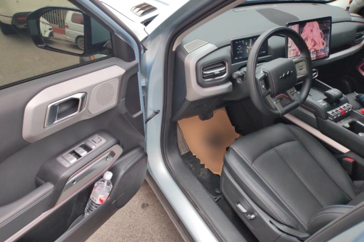 Used Formula Leopard Titanium 3 2025 501 km All-Wheel Drive Intelligent Driving Max Edition Driver Seat
