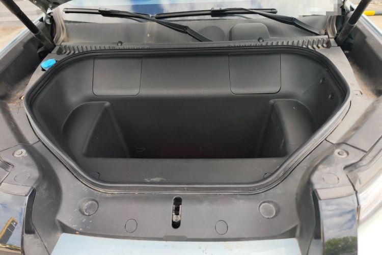 Used Formula Leopard Titanium 3 2025 501KM All-Wheel Drive Intelligent Driving Ultra Version Engine Bay