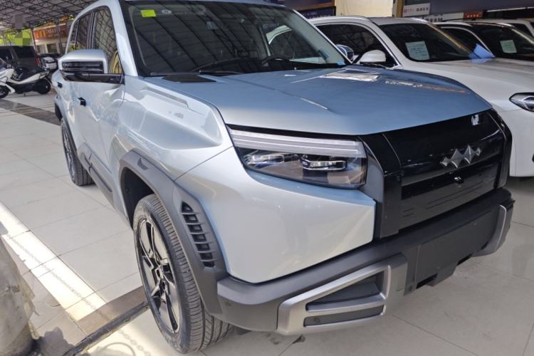 Used Formula Leopard Titanium 3 2025 501KM All-Wheel Drive Intelligent Driving Ultra Version Exterior 1