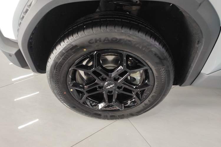 Used Formula Leopard Titanium 3 2025 501 km Range Rear-Wheel Drive Intelligent Driving Max Edition Exterior 4