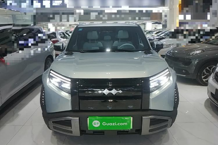 Used Formula Leopard Titanium 3 2025 501 km Range Rear-Wheel Drive Intelligent Driving Max Edition Front
