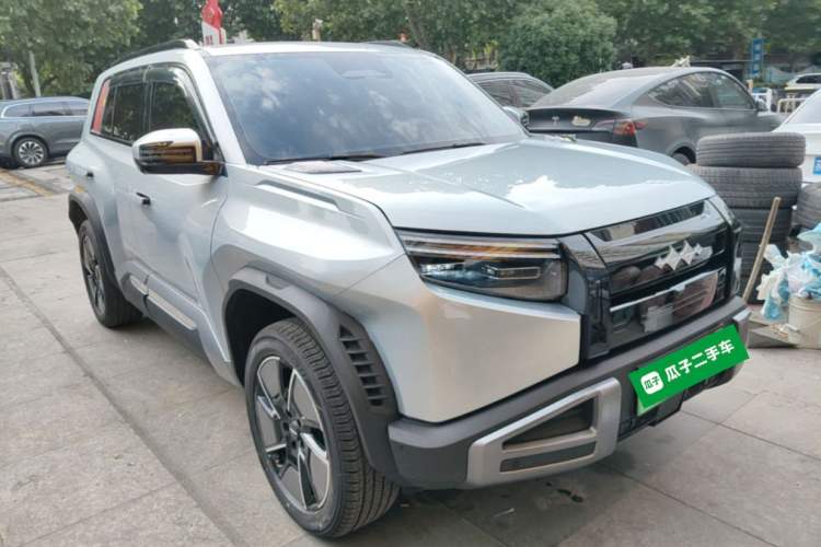 Used Formula Leopard Titanium 3 2025 501 km All-Wheel Drive Intelligent Driving Max Edition Front Right 45 Deg
