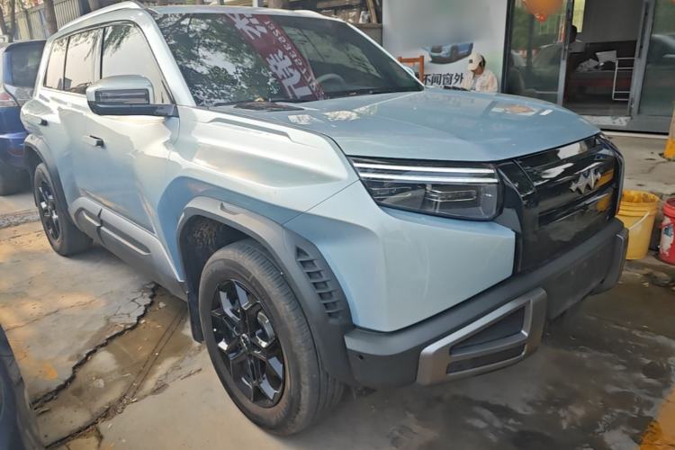 Used Formula Leopard Titanium 3 2025 501 km Range Rear-Wheel Drive Intelligent Driving Max Edition Front Right 45 Deg