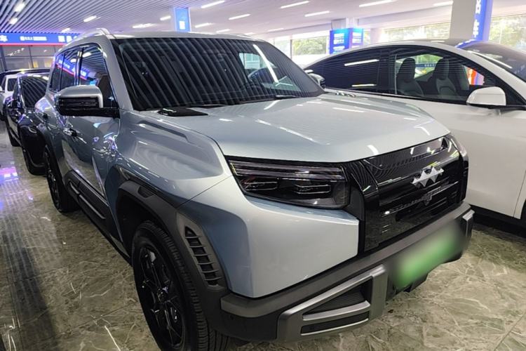 Used Formula Leopard Titanium 3 2025 501 km Range Rear-Wheel Drive Intelligent Driving Max Edition Front Right 45 Deg