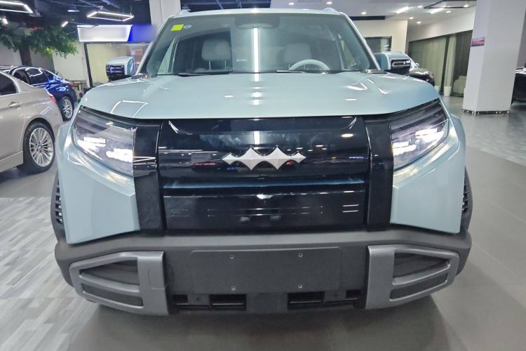 Used Formula Leopard Titanium 3 2025 501 km Range Rear-Wheel Drive Intelligent Driving Max Edition Front