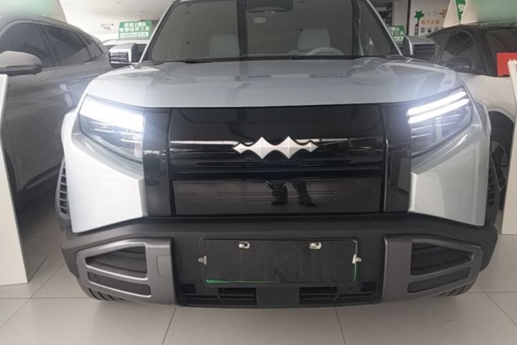 Used Formula Leopard Titanium 3 2025 501 km All-Wheel Drive Intelligent Driving Max Edition Front