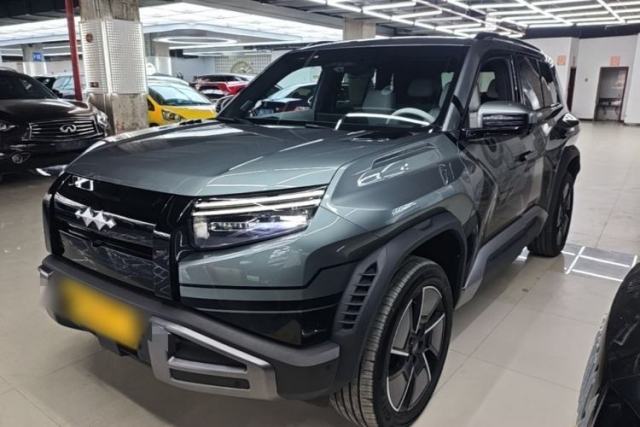 Used Formula Leopard Titanium 3 2025 501KM All-Wheel Drive Intelligent Driving Ultra Version