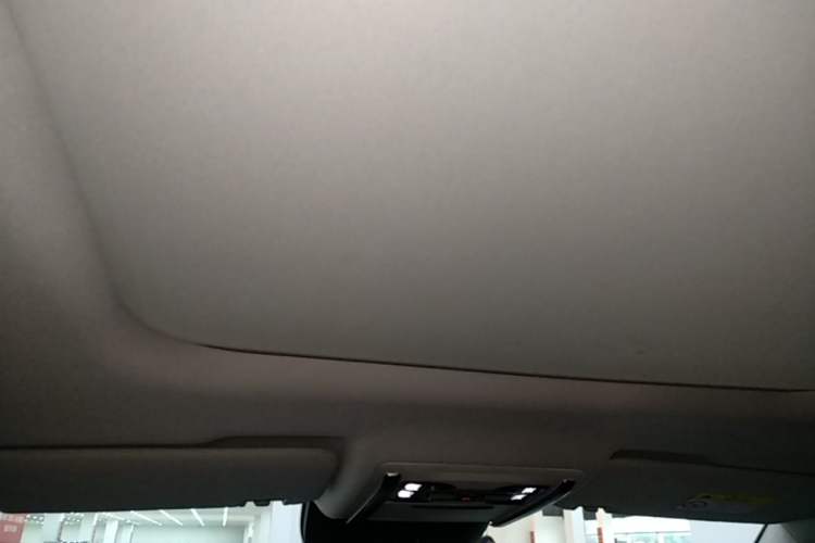 Used Formula Leopard Titanium 3 2025 501KM All-Wheel Drive Intelligent Driving Ultra Version Headliner