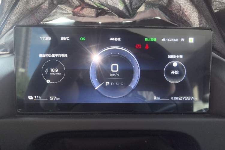 Used Formula Leopard Titanium 3 2025 501 km Range Rear-Wheel Drive Intelligent Driving Max Edition Instrument Cluster