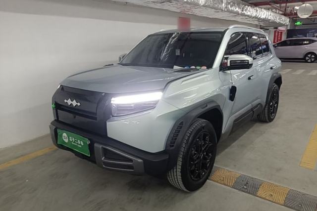 Used Formula Leopard Titanium 3 2025 501 km Range Rear-Wheel Drive Intelligent Driving Max Edition