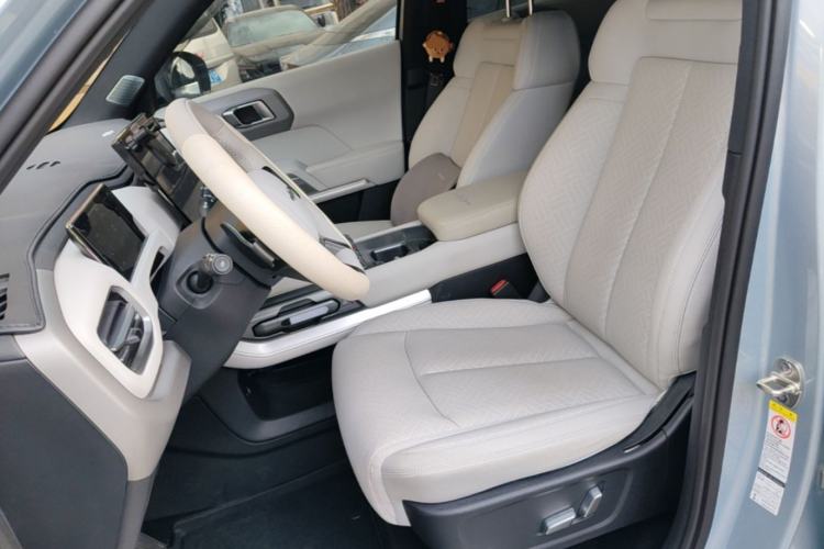 Used Formula Leopard Titanium 3 2025 501 km All-Wheel Drive Intelligent Driving Max Edition Left Front Seat