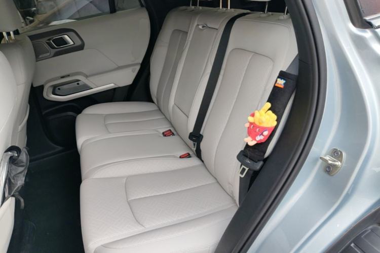 Used Formula Leopard Titanium 3 2025 501 km All-Wheel Drive Intelligent Driving Max Edition Left Rear Seat