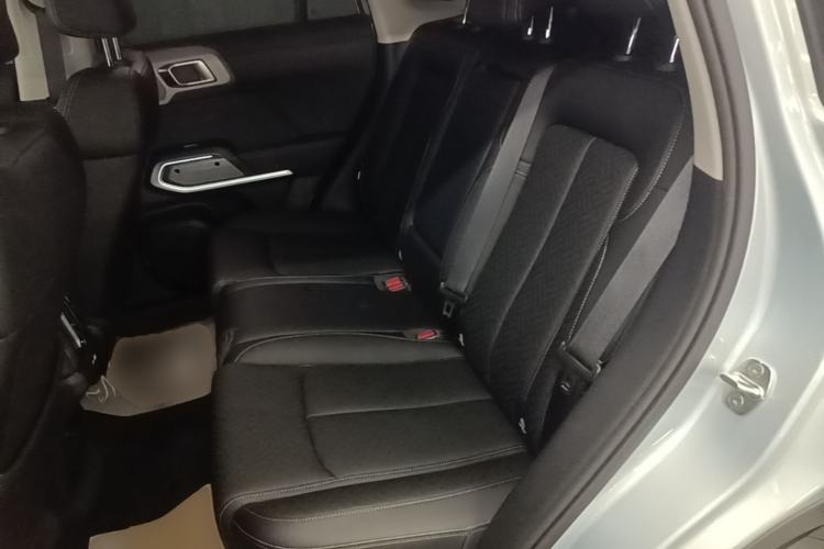 Used Formula Leopard Titanium 3 2025 501 km Range Rear-Wheel Drive Intelligent Driving Max Edition Left Rear Seat