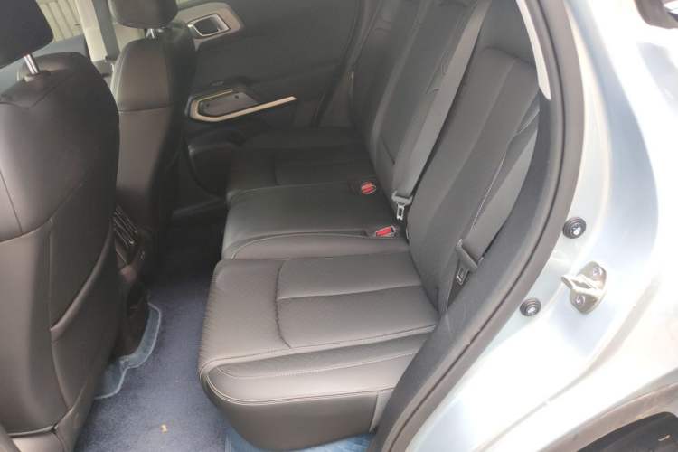 Used Formula Leopard Titanium 3 2025 501 km All-Wheel Drive Intelligent Driving Max Edition Left Rear Seat