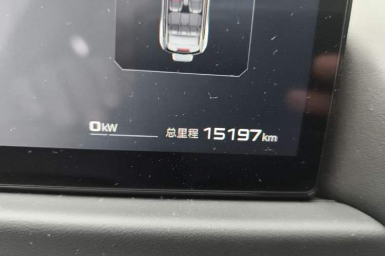 Used Formula Leopard Titanium 3 2025 501 km Range Rear-Wheel Drive Intelligent Driving Max Edition Odometer Close Up