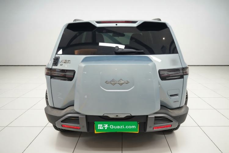 Used Formula Leopard Titanium 3 2025 501KM All-Wheel Drive Intelligent Driving Ultra Version Rear