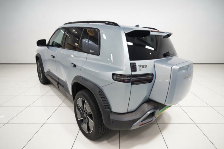 Used Formula Leopard Titanium 3 2025 501KM All-Wheel Drive Intelligent Driving Ultra Version Rear Left 45 Deg
