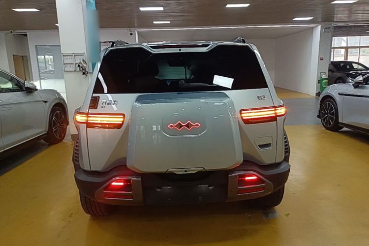 Used Formula Leopard Titanium 3 2025 501KM All-Wheel Drive Intelligent Driving Ultra Version Rear