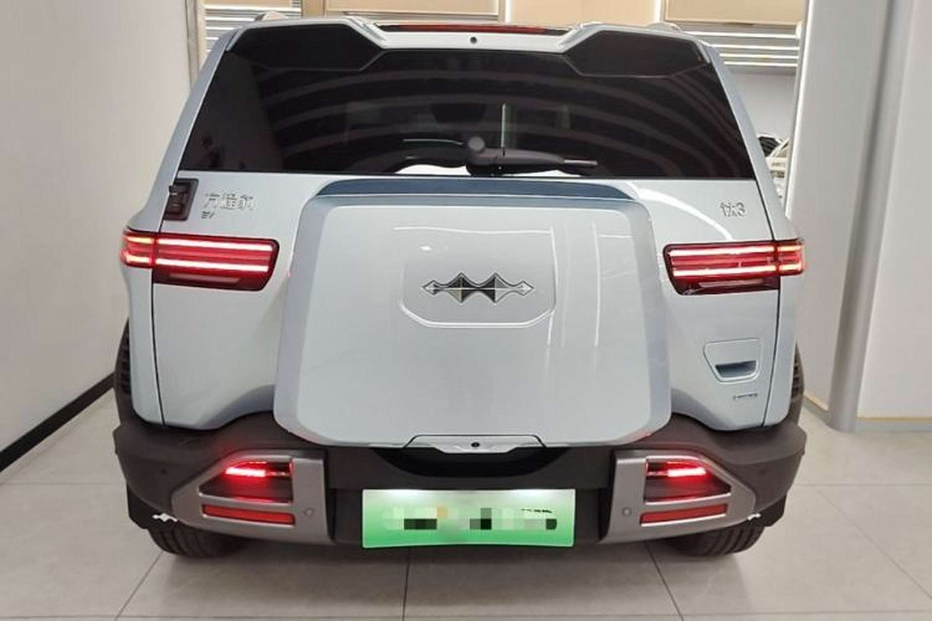 Used Formula Leopard Titanium 3 2025 501 km Range Rear-Wheel Drive Intelligent Driving Max Edition Rear