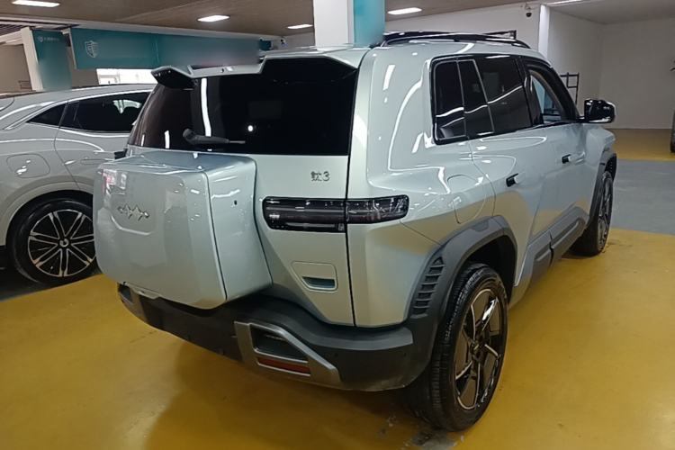 Used Formula Leopard Titanium 3 2025 501KM All-Wheel Drive Intelligent Driving Ultra Version Rear Right 45 Deg