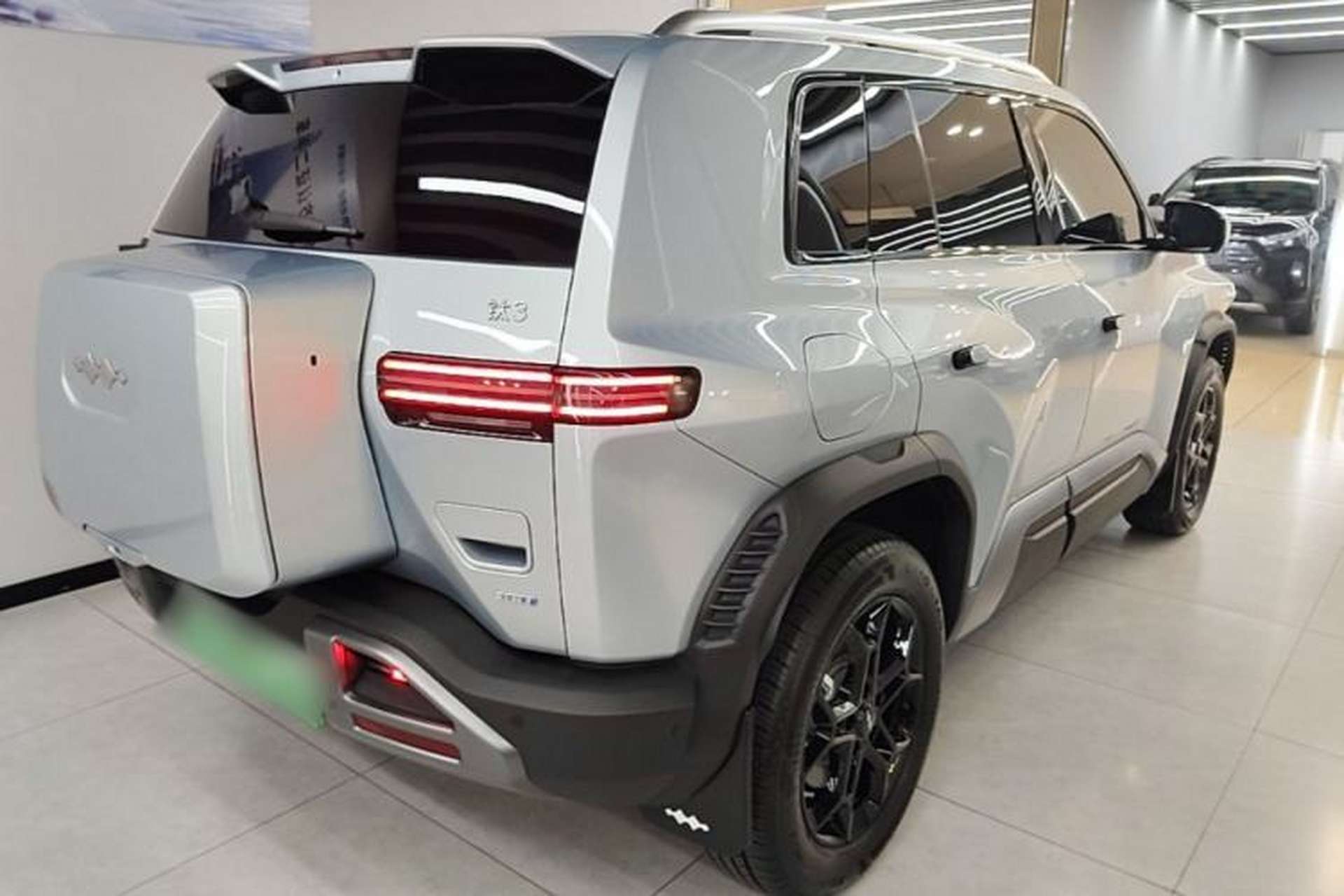 Used Formula Leopard Titanium 3 2025 501 km Range Rear-Wheel Drive Intelligent Driving Max Edition Rear Right 45 Deg