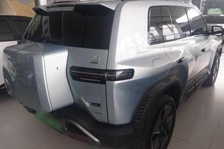 Used Formula Leopard Titanium 3 2025 501 km All-Wheel Drive Intelligent Driving Max Edition Rear Right 45 Deg