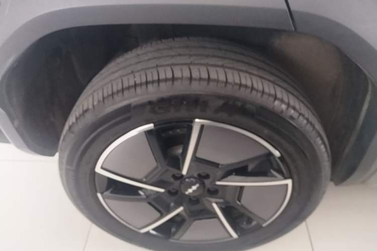 Used Formula Leopard Titanium 3 2025 501 km All-Wheel Drive Intelligent Driving Max Edition Right Rear Wheel Hub