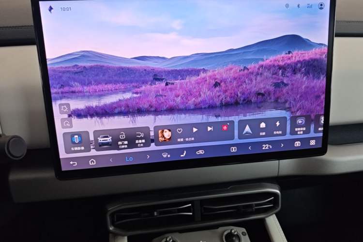Used Formula Leopard Titanium 3 2025 501 km Four-Wheel Drive Drone Edition Audio And AC Panel